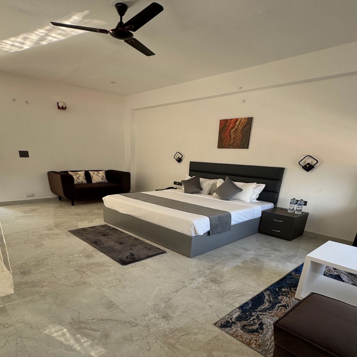 gallery-img